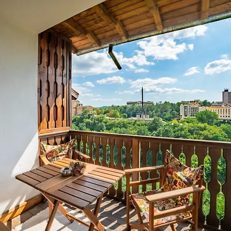 Four Riders Veliko Tarnovo