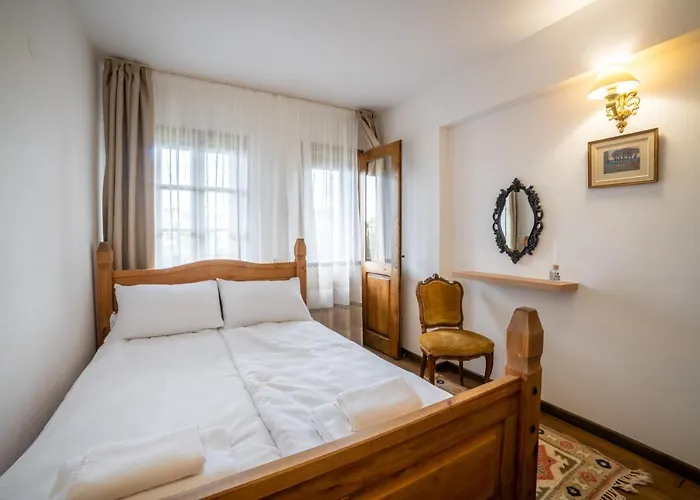 Four Riders Tırnova