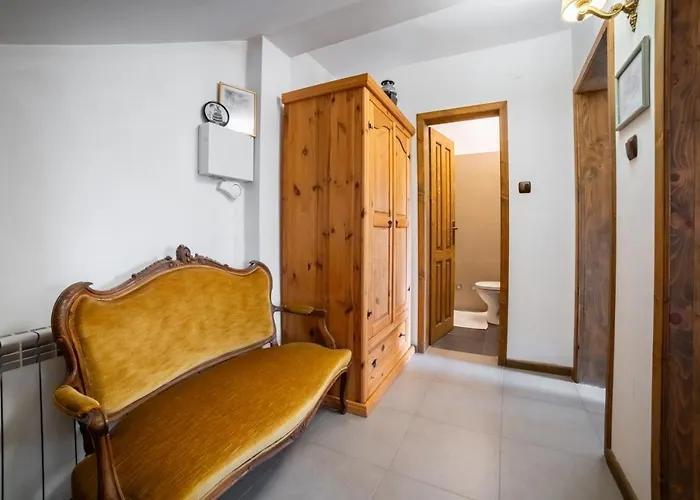 Four Riders Tırnova